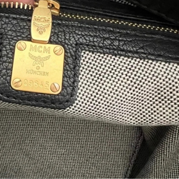 MCM | Rare Black Calfskin Small Kathy Tote - Picture 7 of 10